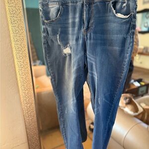 High waist Distressed Blue Jeans